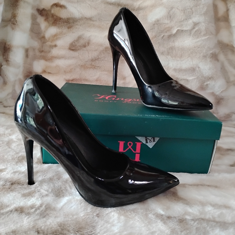 Glossy Hingswink Black Glossy Heels